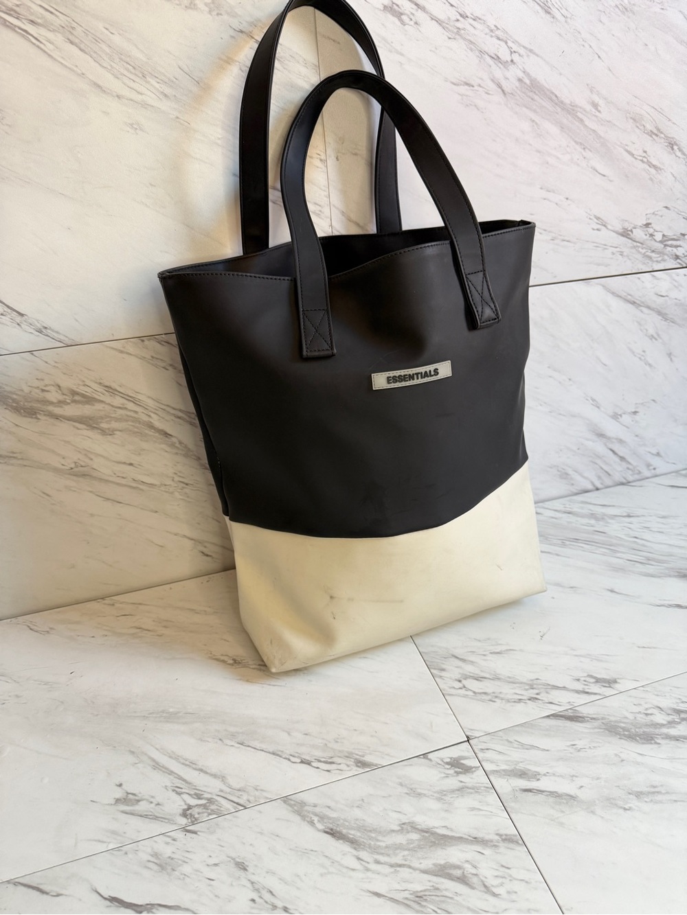 ESSENTIALS Fear of God Black Cream Two Tone Shopper Tote Bag OS